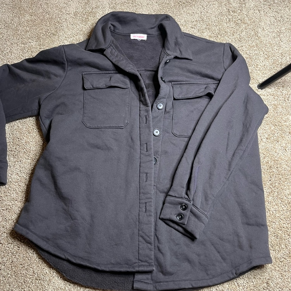 Like new Black shacket